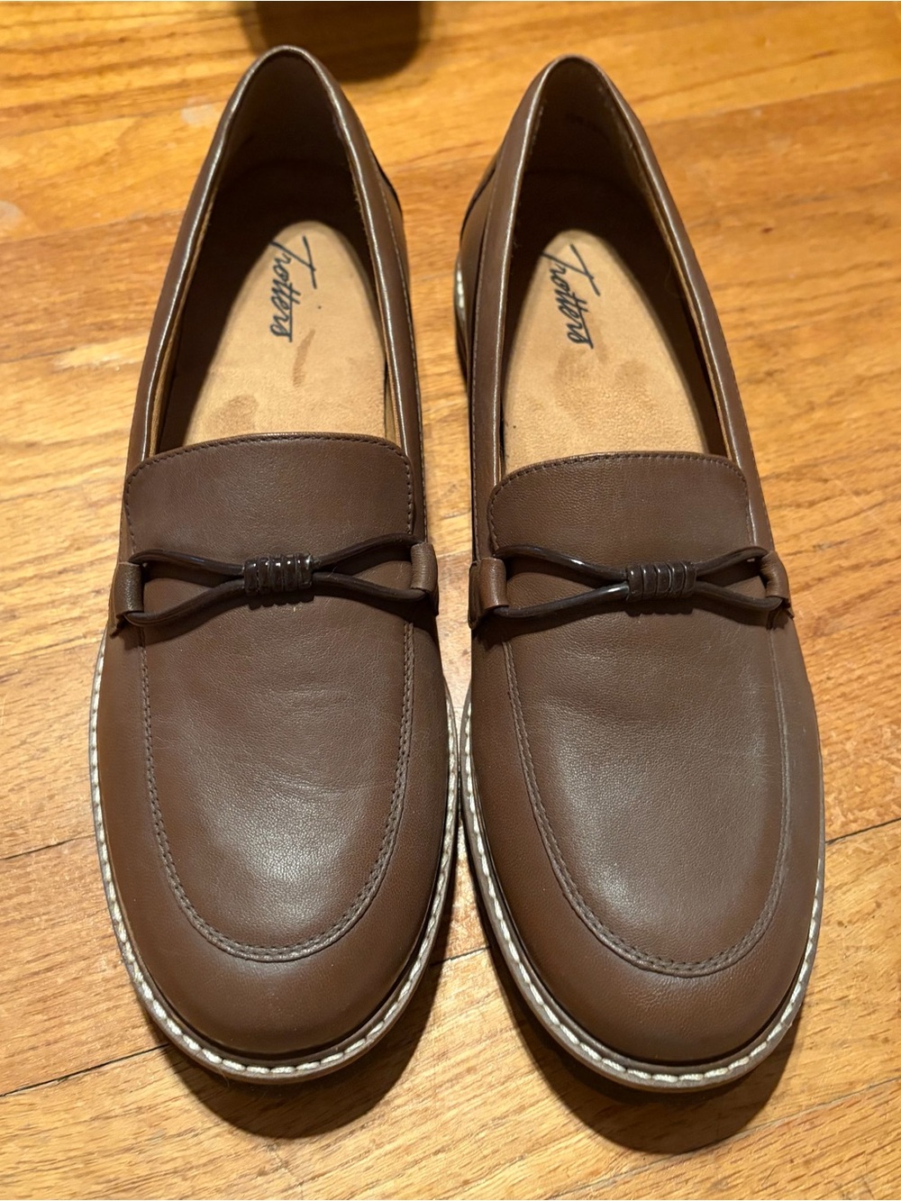 Trotters Brown Leather Loafers